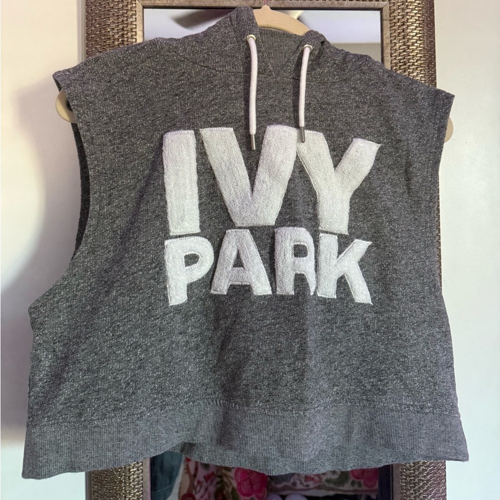 IVY PARK Cropped Hoodie